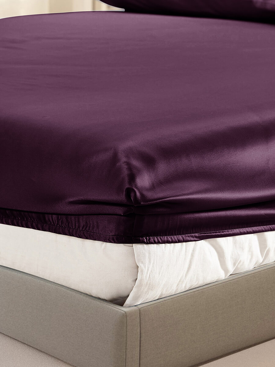 25 Momme Luxury Seamless Silk Fitted Sheet