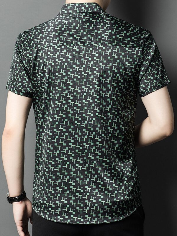Stylish Black and Green Geometric Print Short-Sleeve Silk Shirt