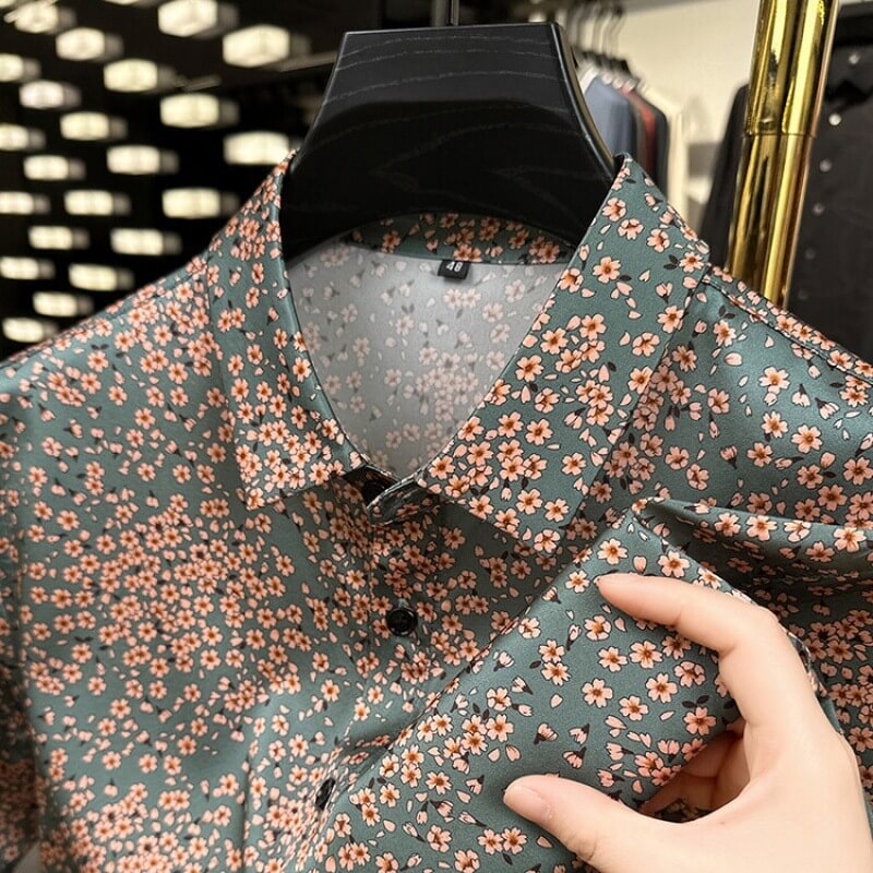 Men’s Sage Green Floral Print Short Sleeve Button-Up Silk Shirt