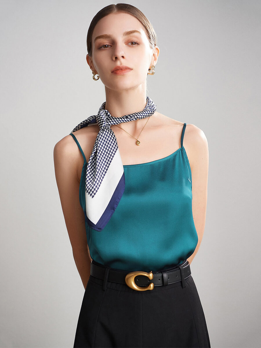 Women Round Neck Basic Silk Camisole Top