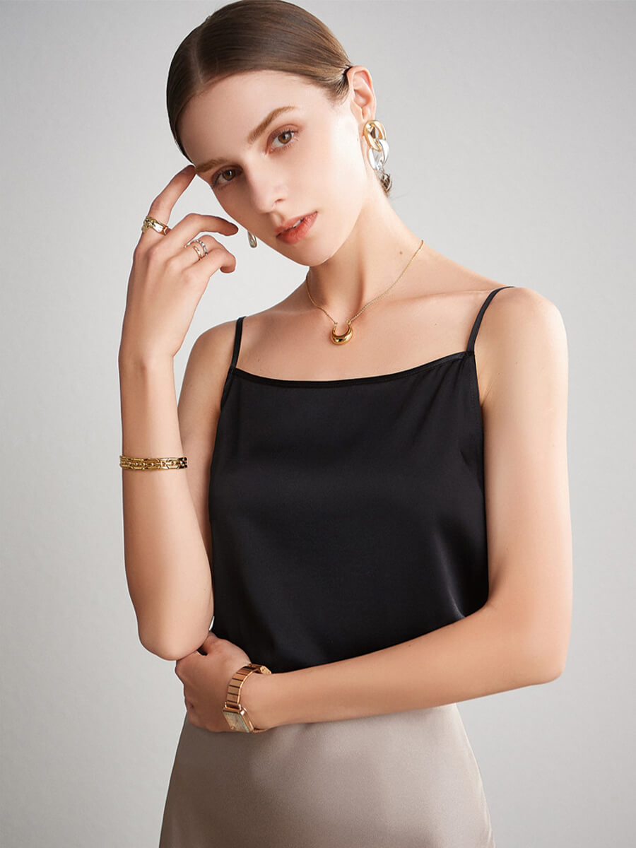 Women Round Neck Basic Silk Camisole Top