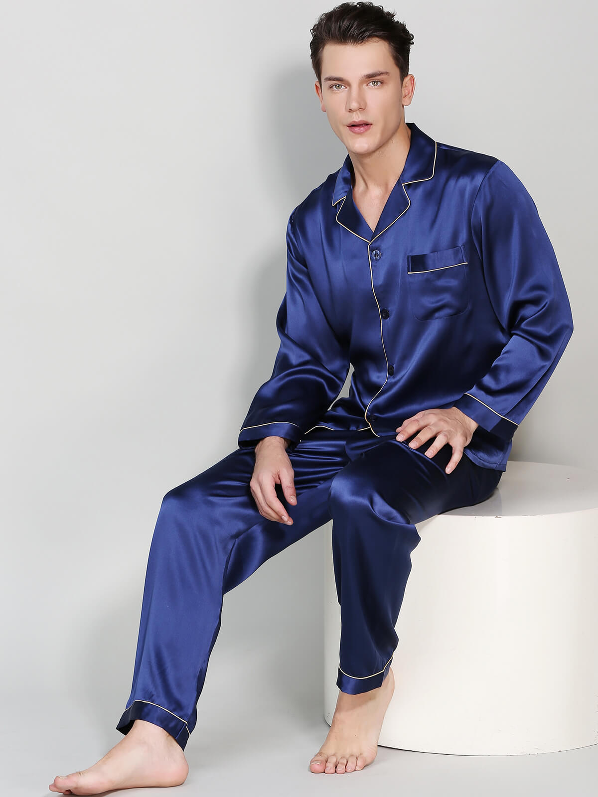22 Momme Men's Classic Long Sleeve Silk Pajama Set with Piping