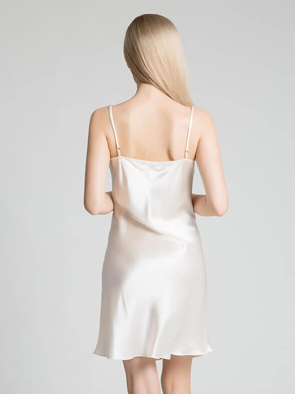 22 Momme Scoop Neck Spaghetti Strap Silk Chemise