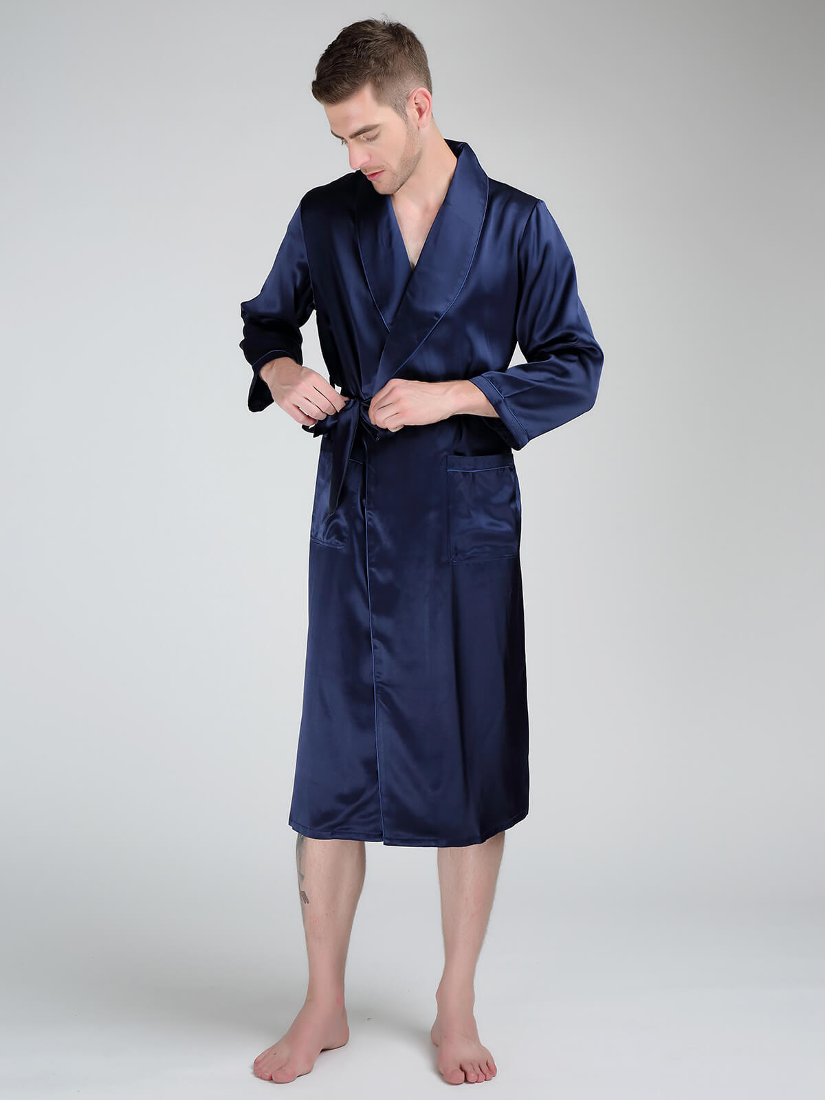 22 Momme Men's Luxurious Shawl Collar Long Silk Robe with Pocket