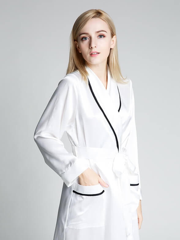 22 Momme Luxurious Piped Long Silk Robe For Women