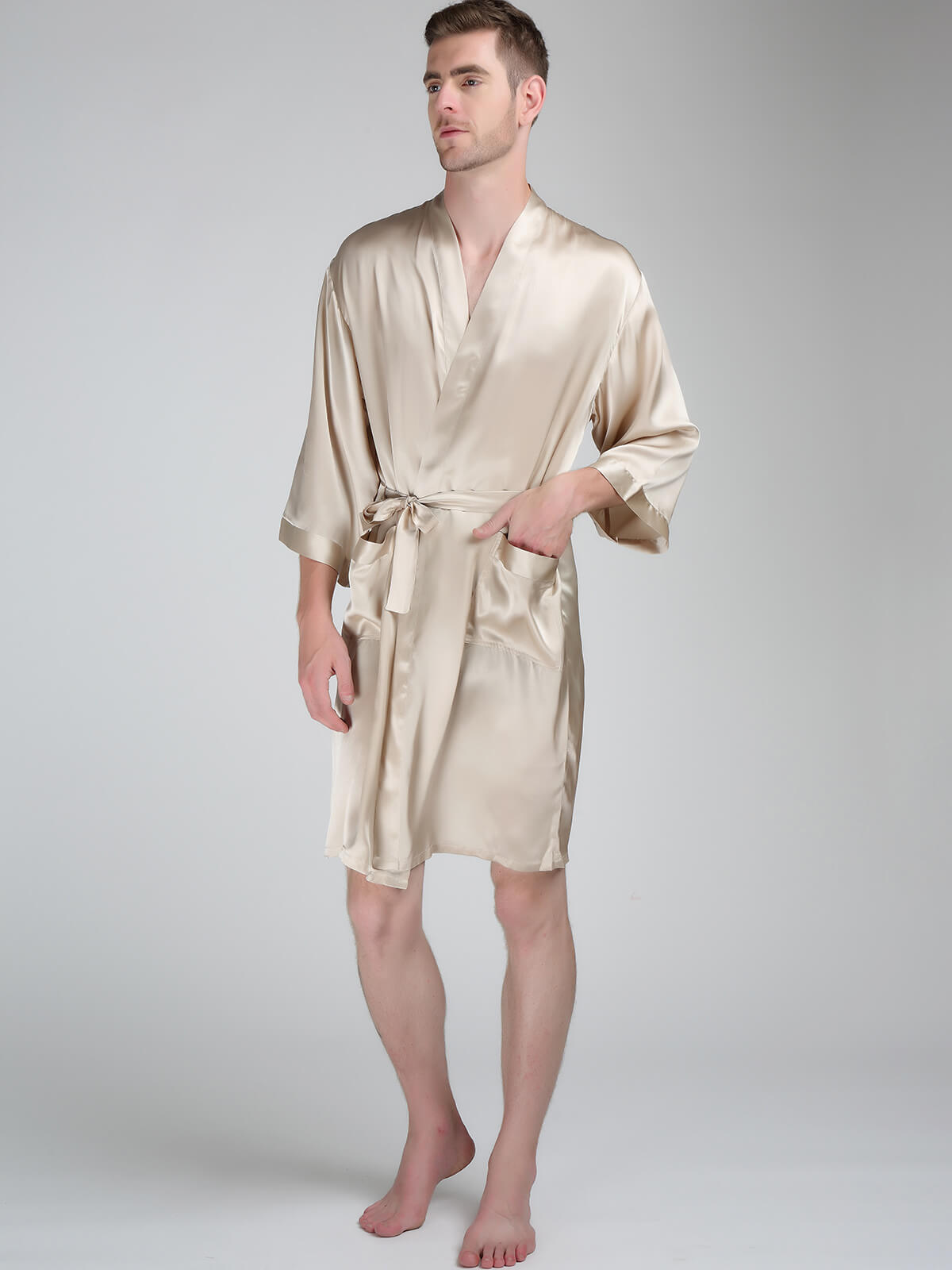22 Momme Men's Classic Short Silk Robe with Belt and Pockets