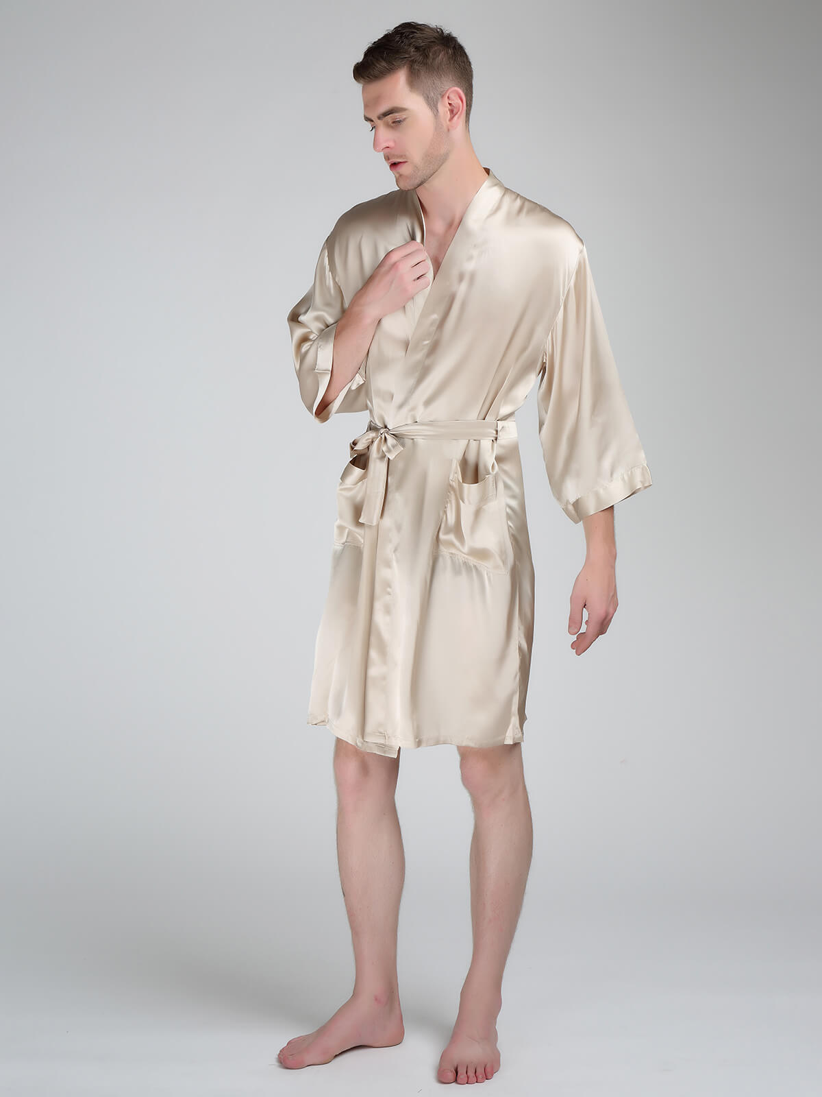 22 Momme Men's Classic Short Silk Robe with Belt and Pockets