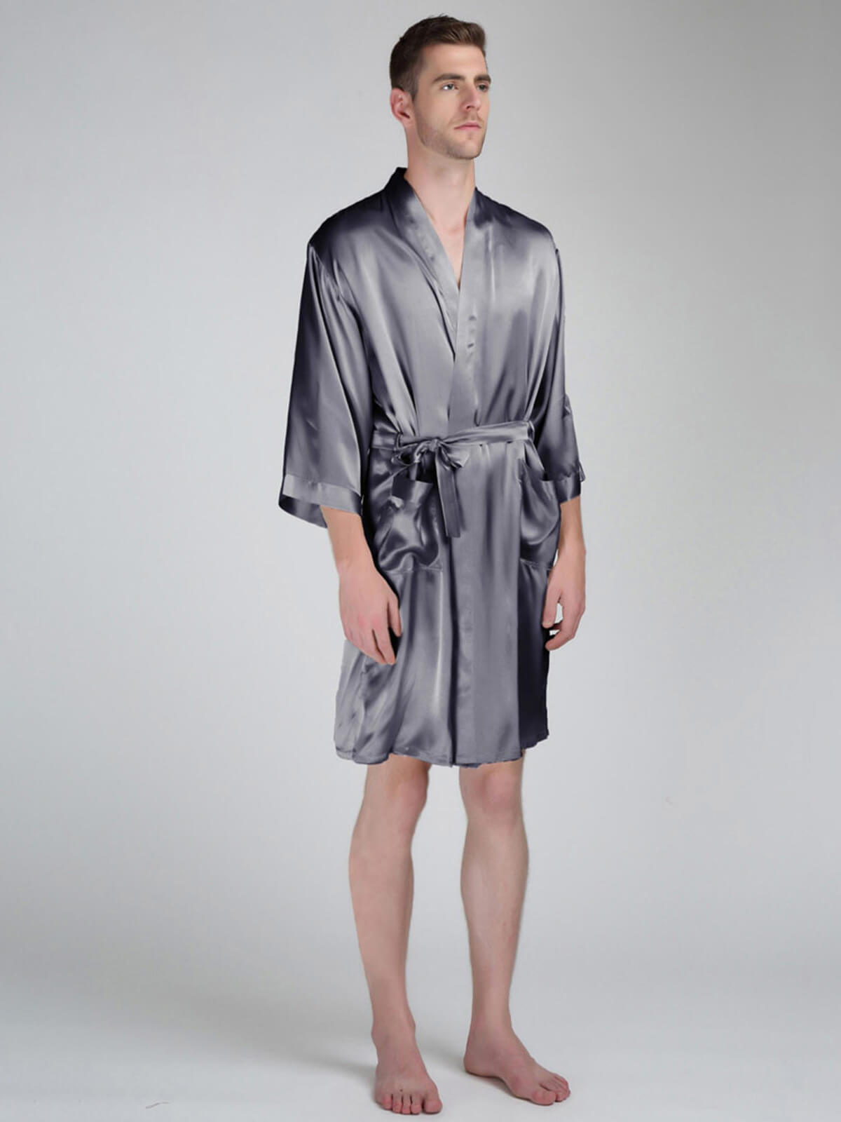 22 Momme Men's Classic Short Silk Robe with Belt and Pockets
