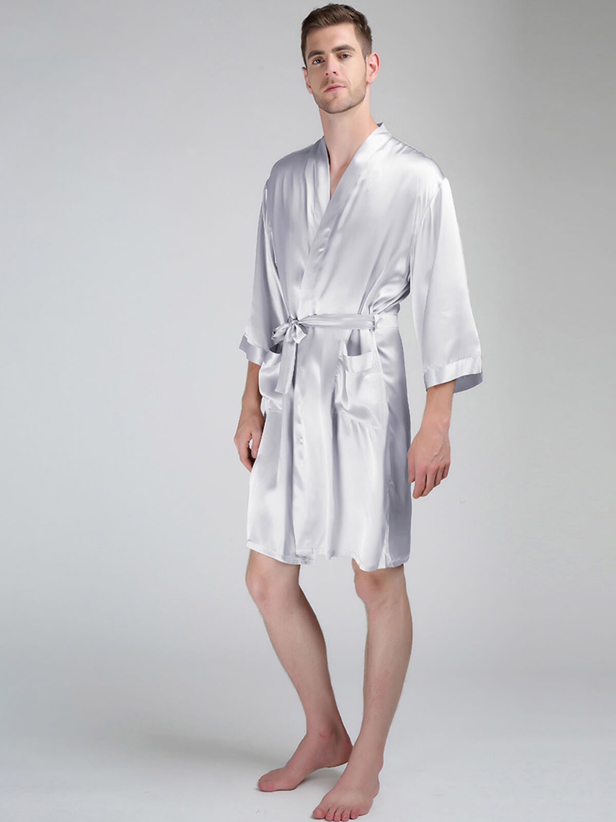22 Momme Men's Classic Short Silk Robe with Belt and Pockets