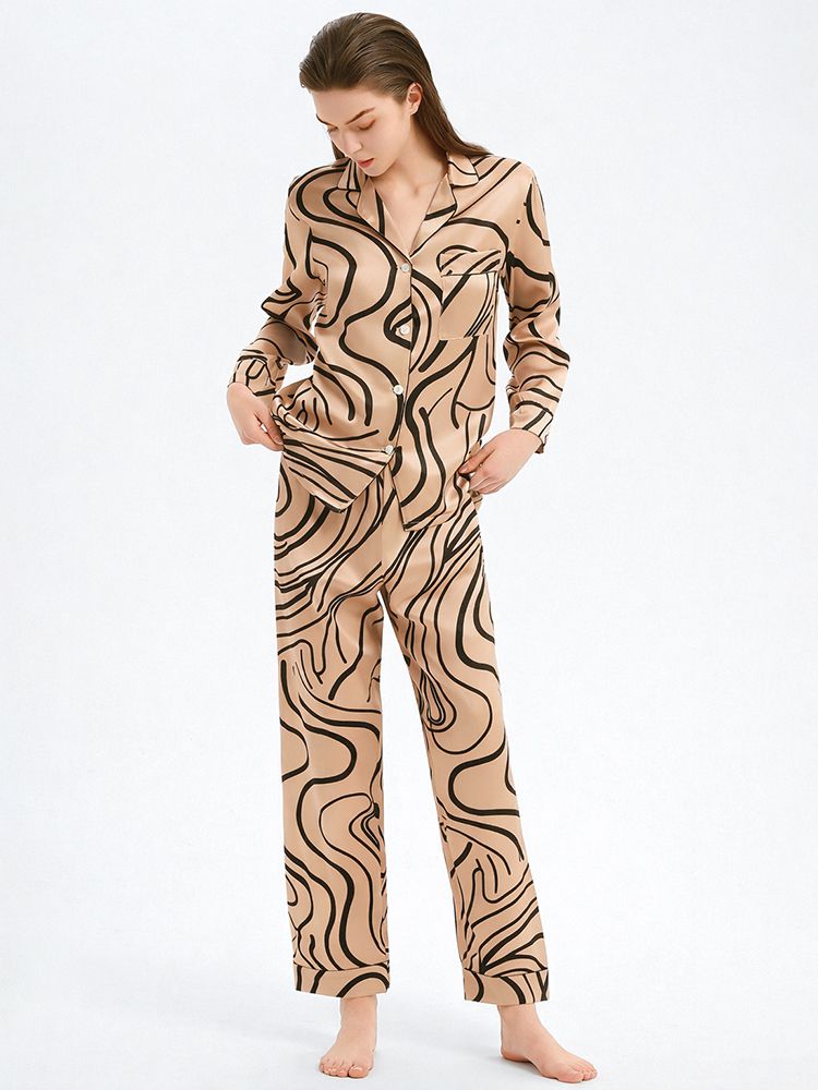 22 Momme Champagne Gold Women Wave Pattern Long Silk Pajama Set