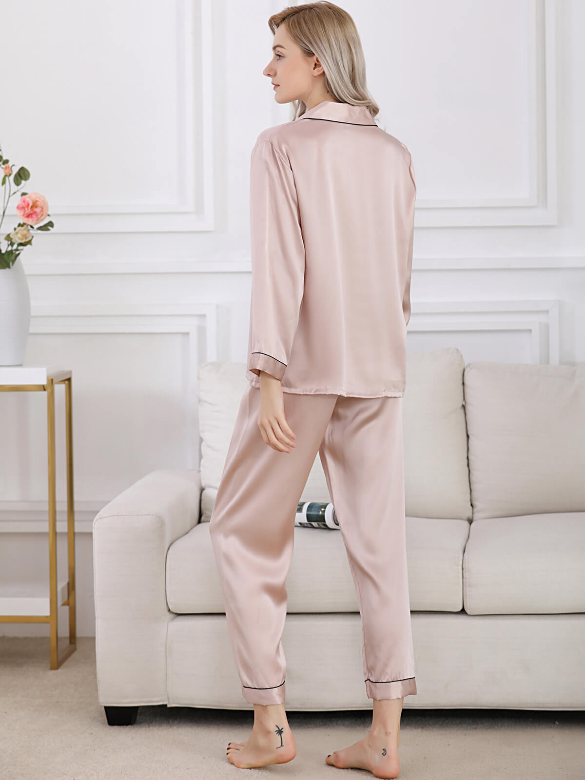 22 Momme Classic Long Sleeve Trimmed Silk Pajama Set for Women