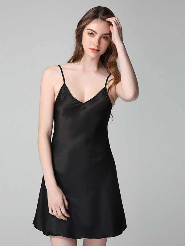 22 Momme Classic Silk Nightgown and Robe Set with Piping