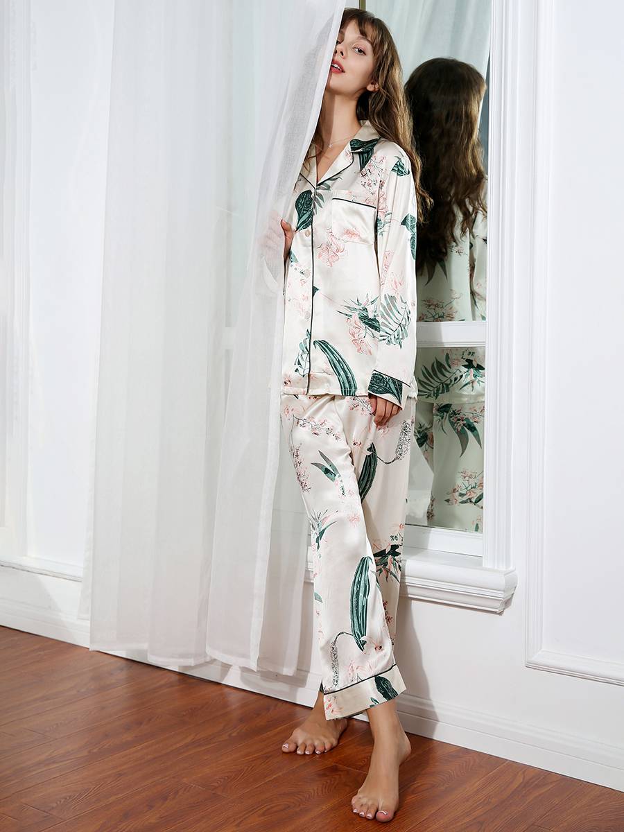 22 Momme Beige Flowers and Leaves Printed Silk Pajamas Set