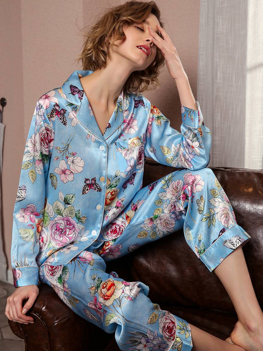 22 Momme Floral and Butterfly Printed Long Silk Pajama Set