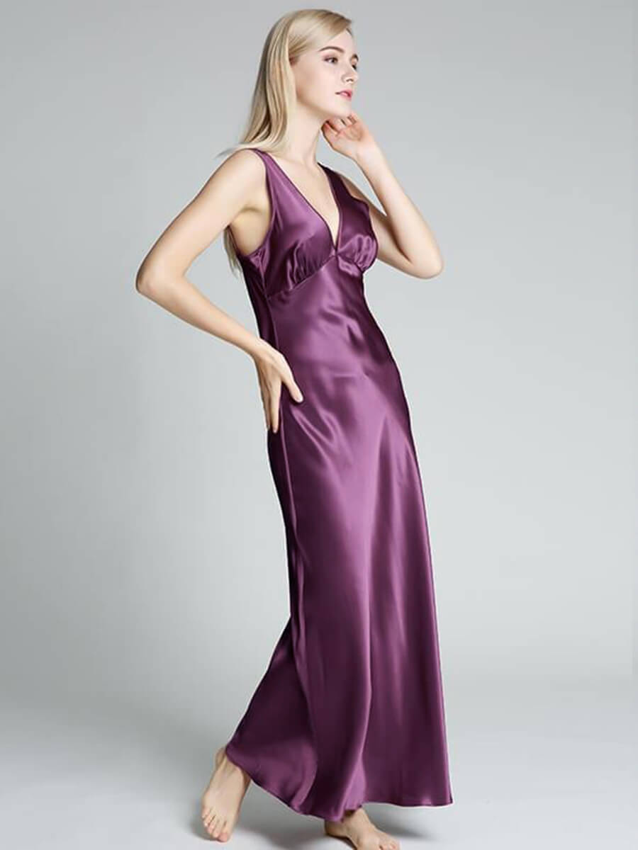 22 Momme Sleeveless V-Neck Floor Length Mulberry Silk Nightgown