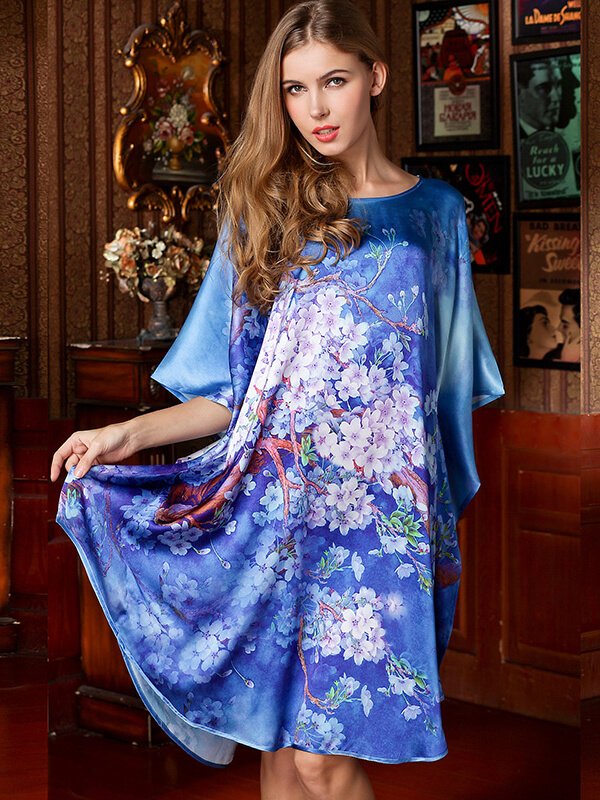 22 Momme Blue Cherry Blossom Printed Silk Kaftan Nightgown
