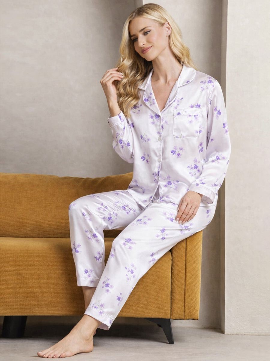 22 Momme Lavender Blossom Print Women White Silk Pajama Set