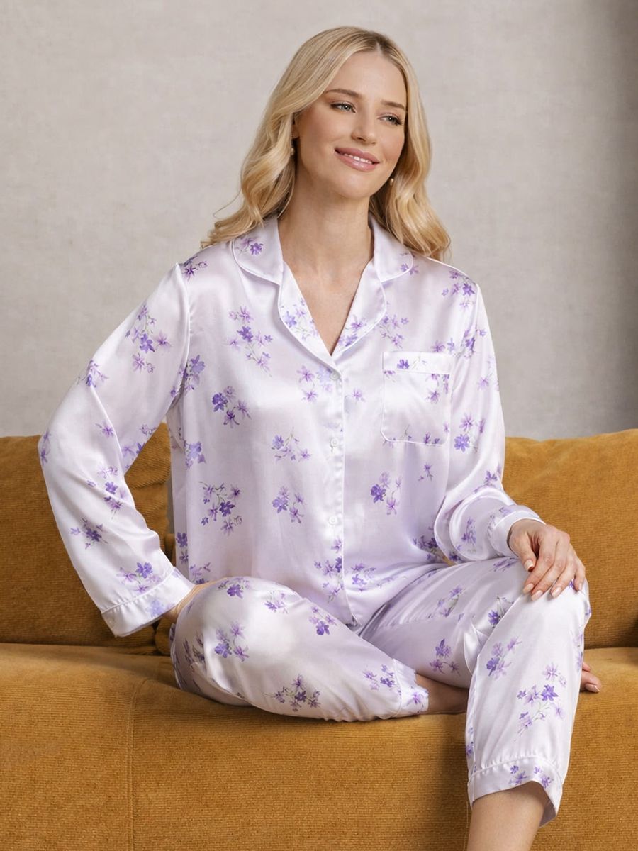 22 Momme Lavender Blossom Print Women White Silk Pajama Set