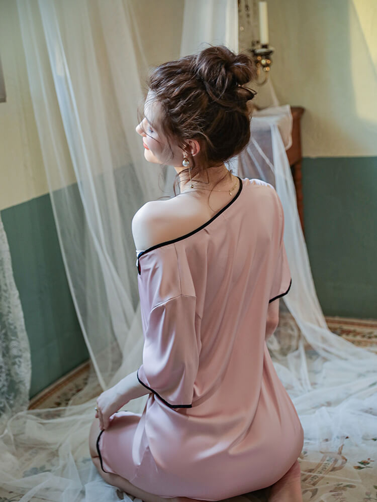 22 Momme Contrast Piped Women Short Sleeve Silk Nightshirt