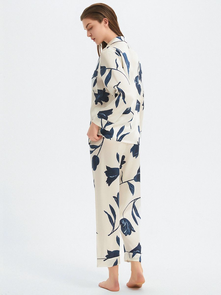 22 Momme Elegant Ivory Tulip Print Mulberry Silk Pajama Set