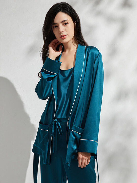 22 Momme 3 Piece Luxurious Long Silk Pajama Set For Women