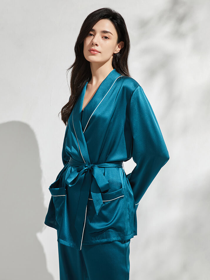 22 Momme 3 Piece Luxurious Long Silk Pajama Set For Women