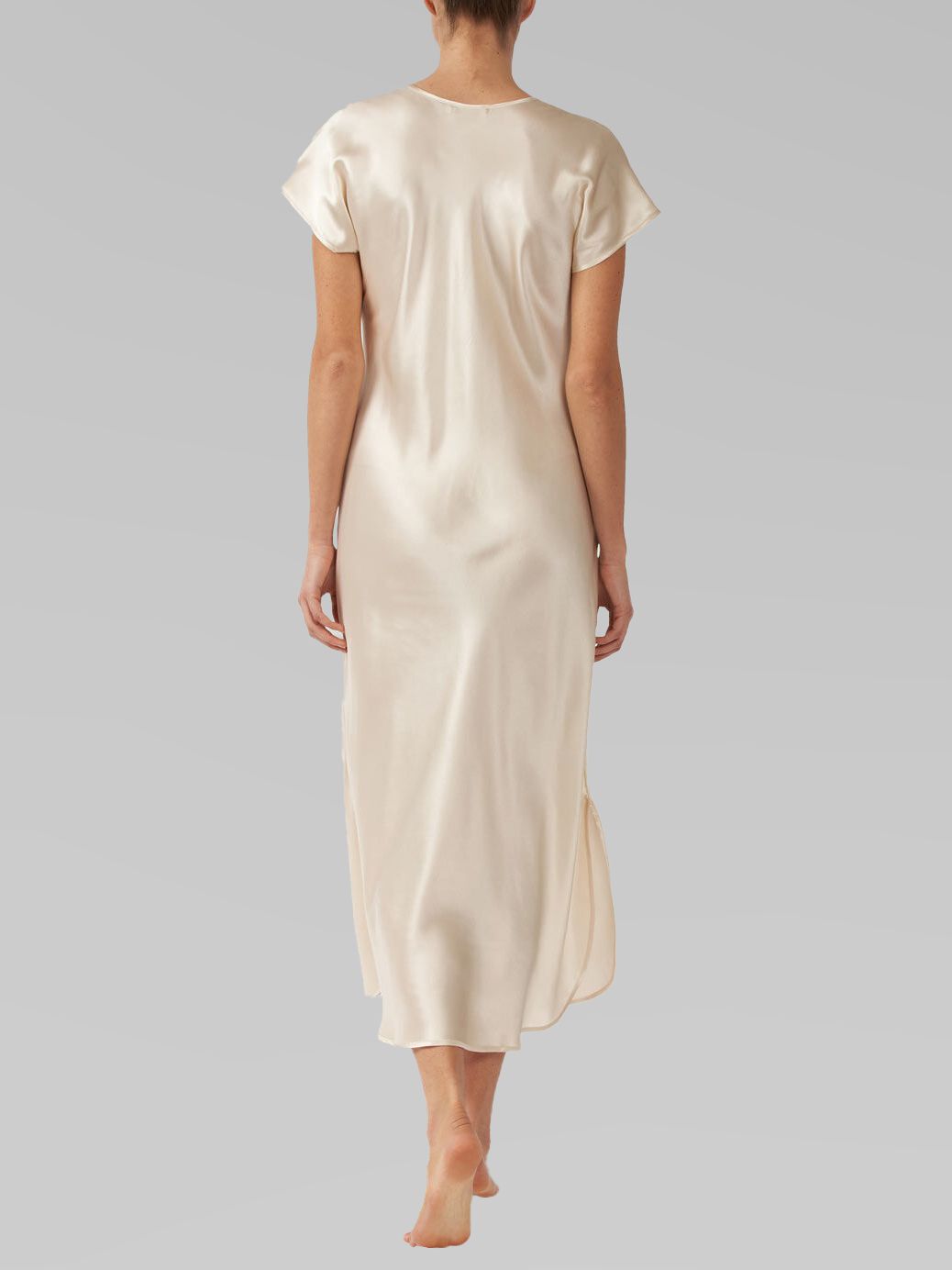 22 Momme Cap Sleeve Scoop Neck Long Silk Nightdress