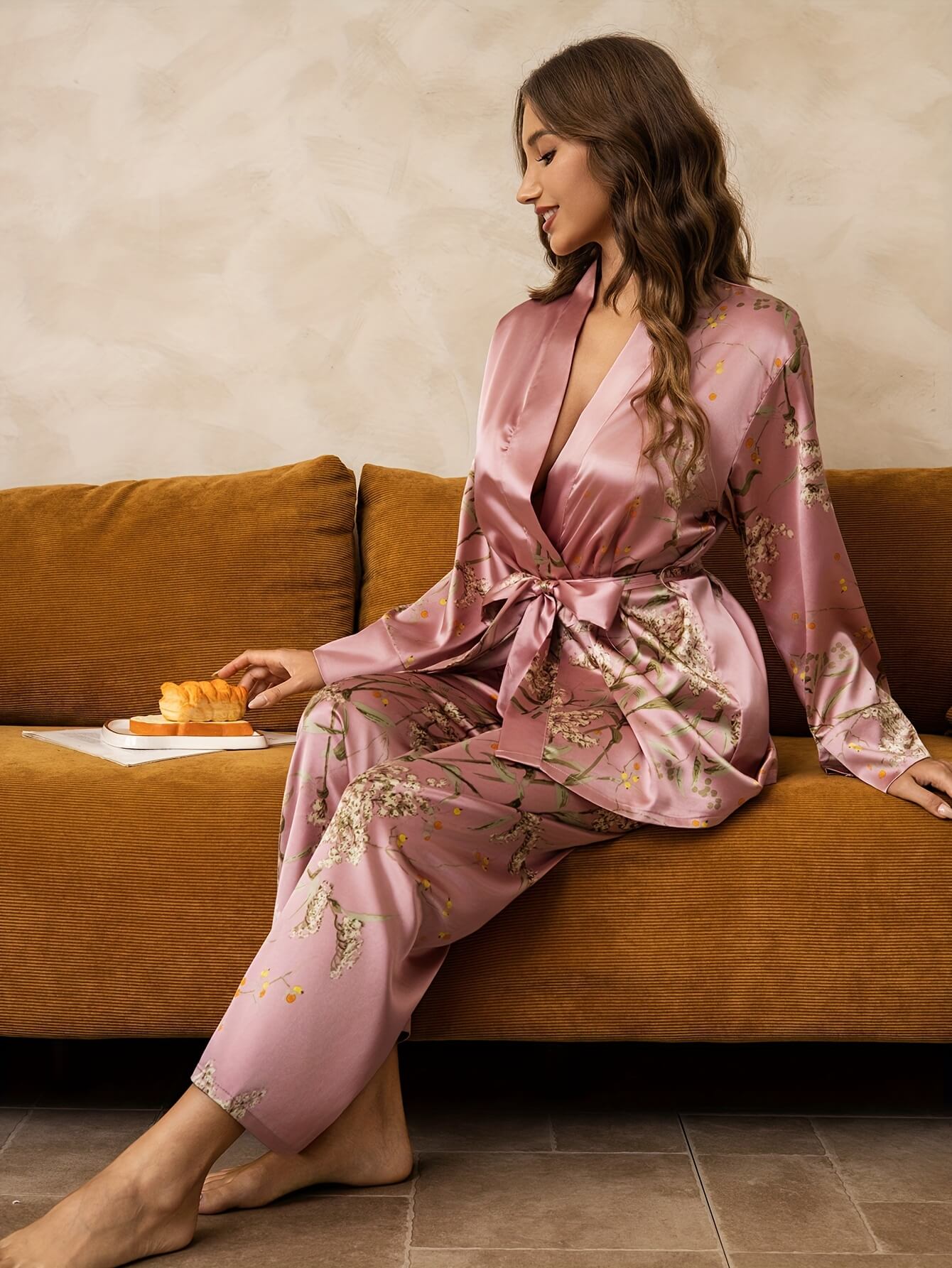 22 Momme Floral Botanical Print Silk Kimono Robe Top PJ Pant Set